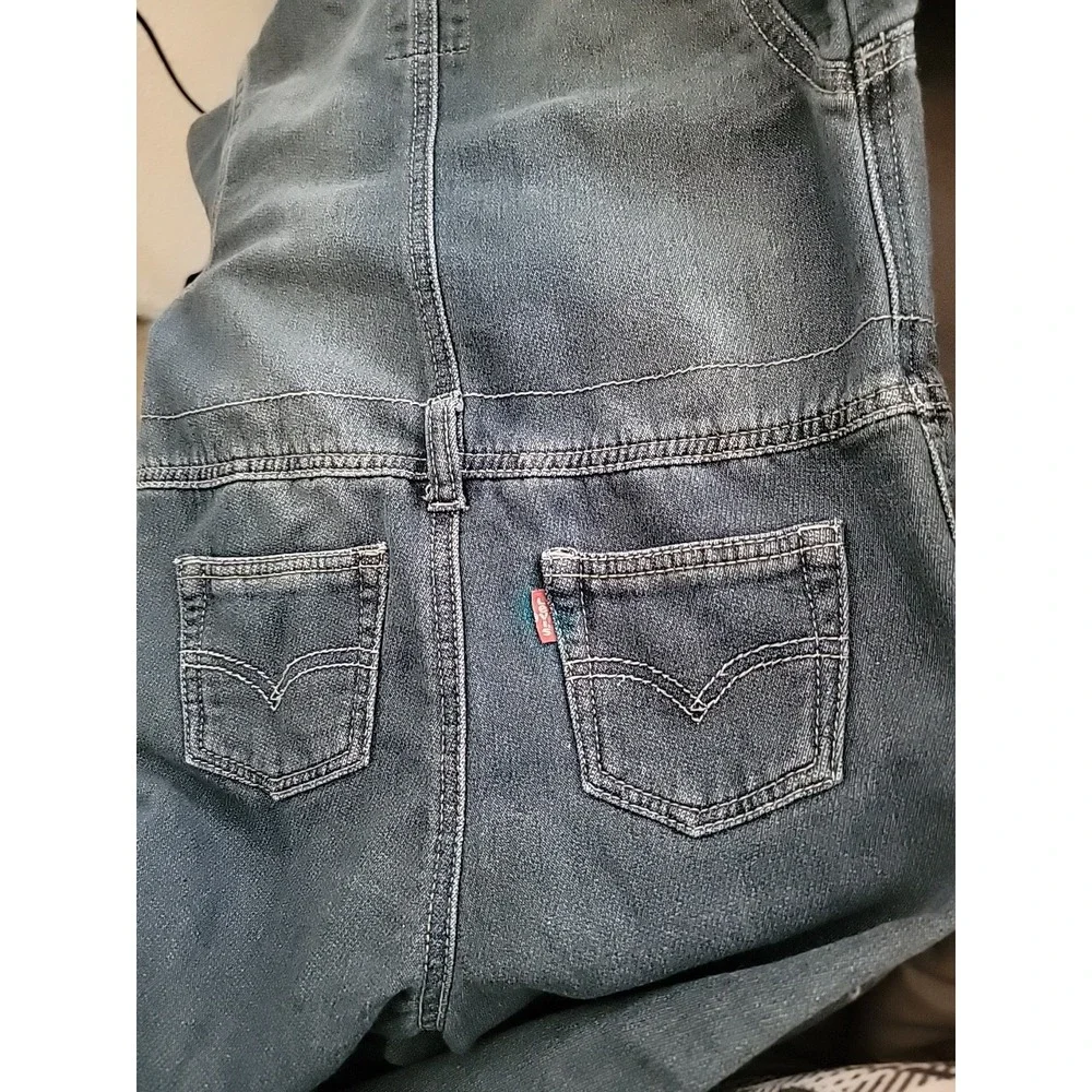 Levis this rare